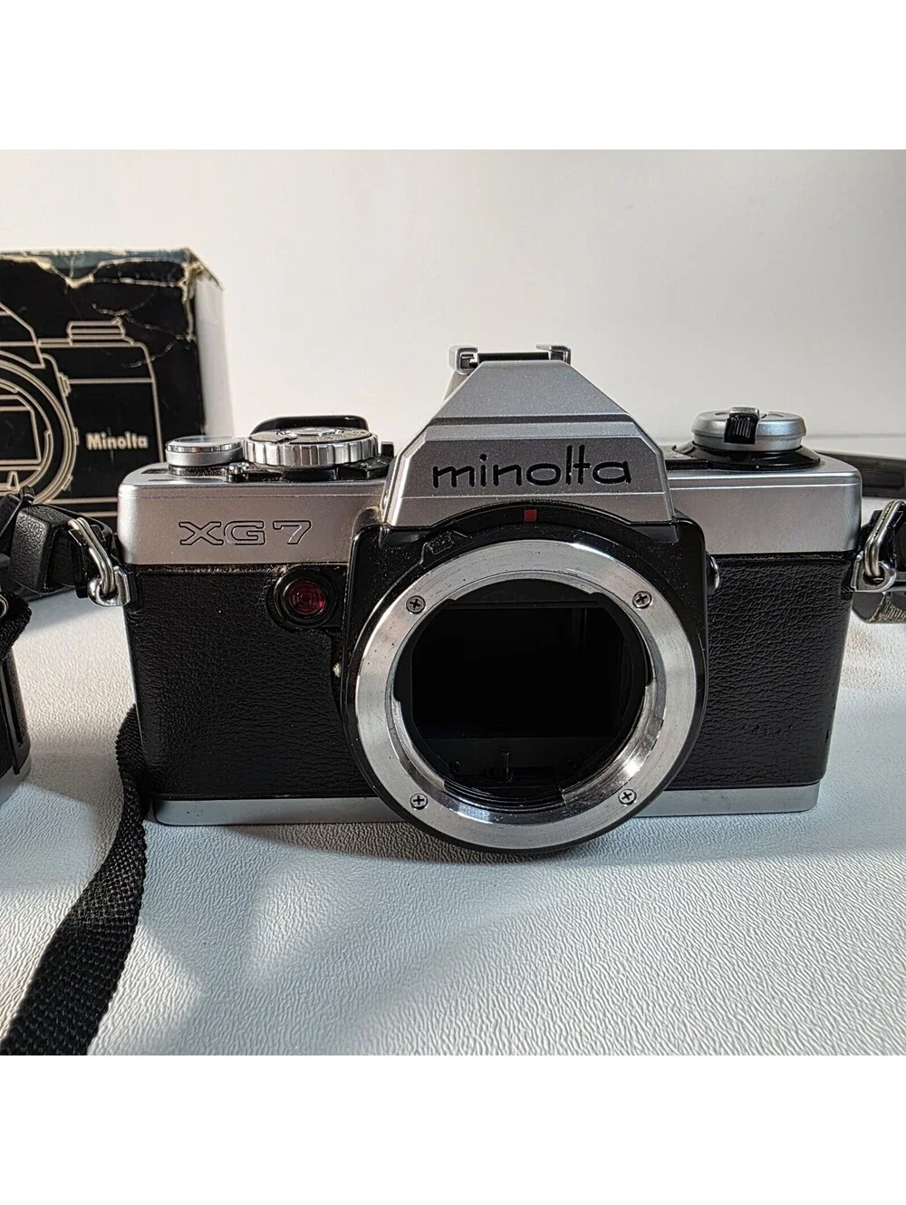 Minolta XG 1 , XG 7 ,  35mm SLR Film For Parts LOT READ